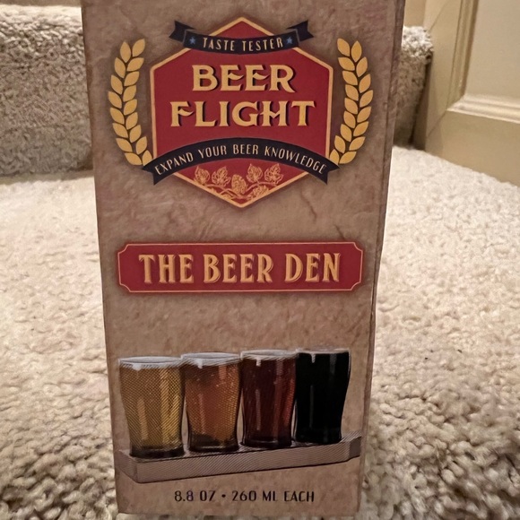 The Beer Den Beer Flight Taste Tester - 4 Craft Beer Glasses - Picture 6 of 6